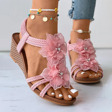 Sandalen Met Sleehak Met Bloemendecoratie